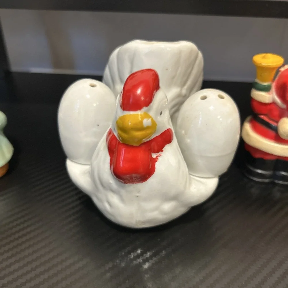 Vintage & Collectible Salt and Pepper Shakers - Lot of 5- 1 Single